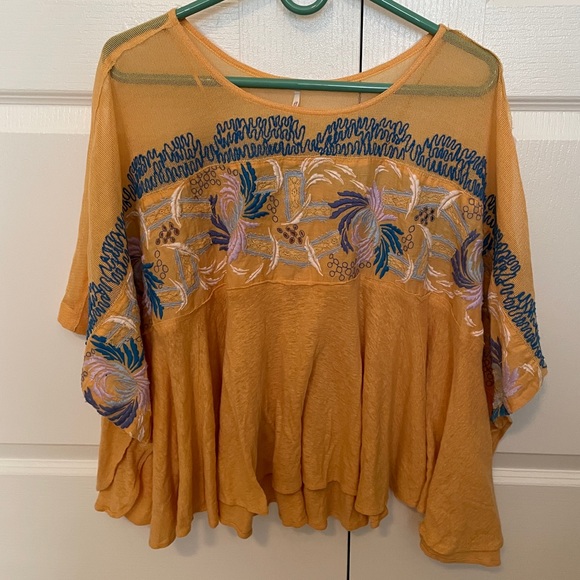 Free People Tops - Free People Women’s Oversized Fit Embroidered Pocho-Style Blouse. Size Large.
